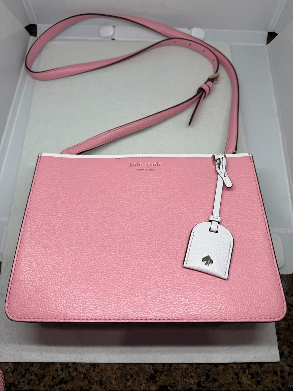 kate spade Pink Leather Shoulder Bag with Matching Wallet and Cream Tag - Picture 3 of 15